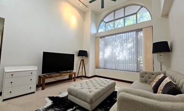 For sale 1 bed condo in Pathum Wan, Bangkok