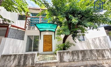 出售 3 卧室 公寓 在 Bang Phli, Samut Prakan