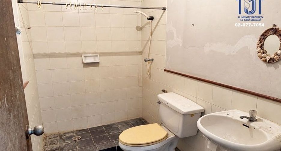 出售 3 卧室 公寓 在 Bang Phli, Samut Prakan