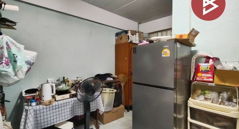 Reihenhaus zum Kauf mit 2 Zimmer in Khan Na Yao, Bangkok