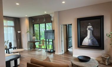 Haus zum Kauf mit 4 Zimmer in Taling Chan, Bangkok