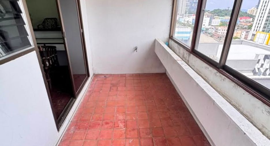For rent 1 bed condo in Si Racha, Chonburi
