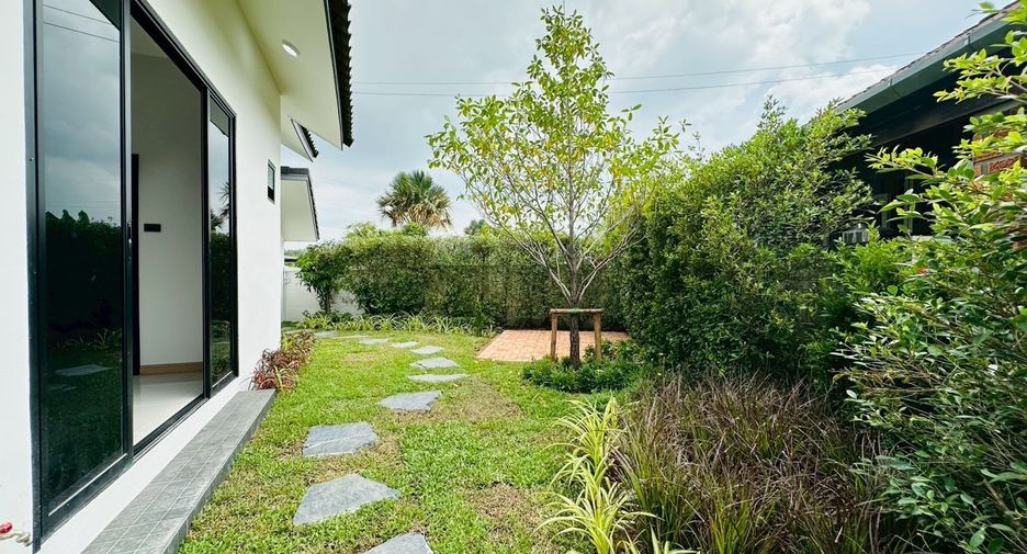 For sale 3 bedrooms house in Bueng Kum, Bangkok