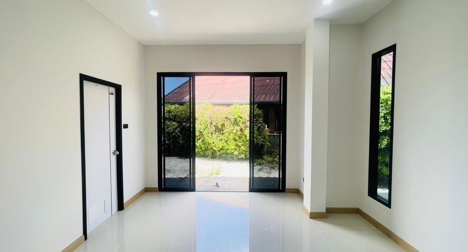 For sale 3 bedrooms house in Bueng Kum, Bangkok