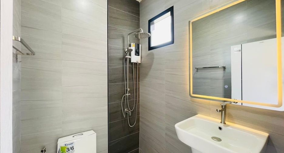 For sale 3 bedrooms house in Bueng Kum, Bangkok
