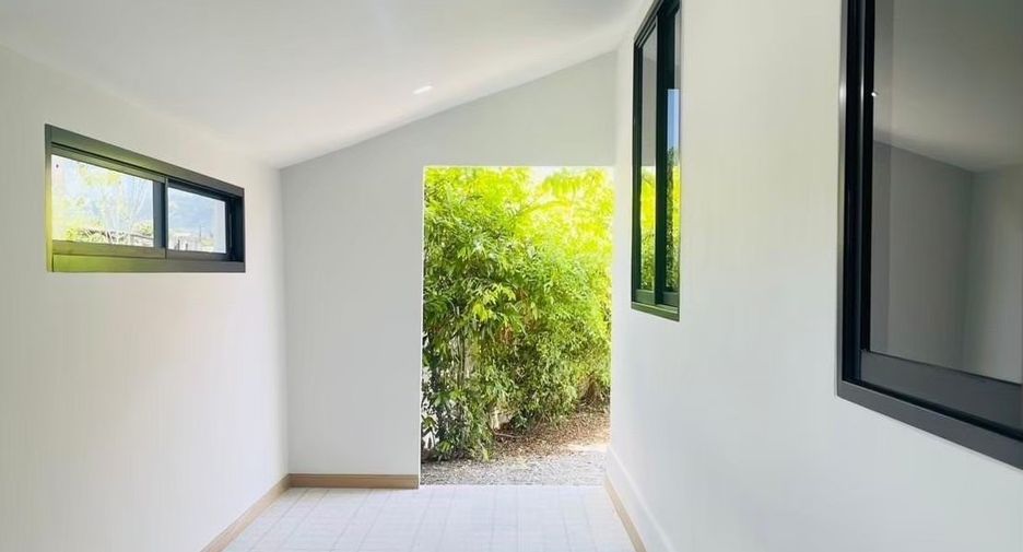 For sale 3 bedrooms house in Bueng Kum, Bangkok
