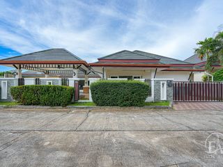 出售 4 卧室 独立屋 在 Bang Lamung, Chon Buri
