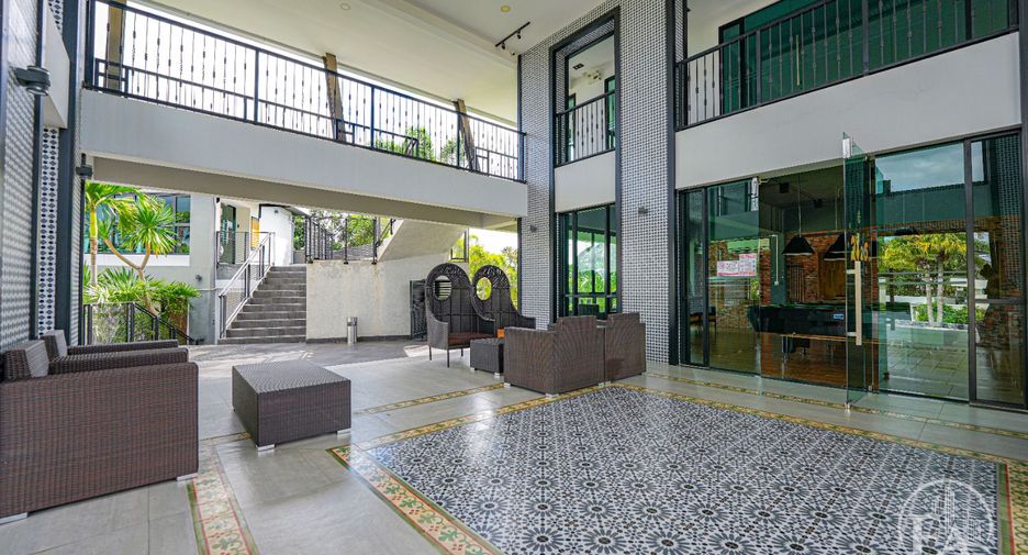 出售 4 卧室 独立屋 在 Huai Yai, 芭提雅