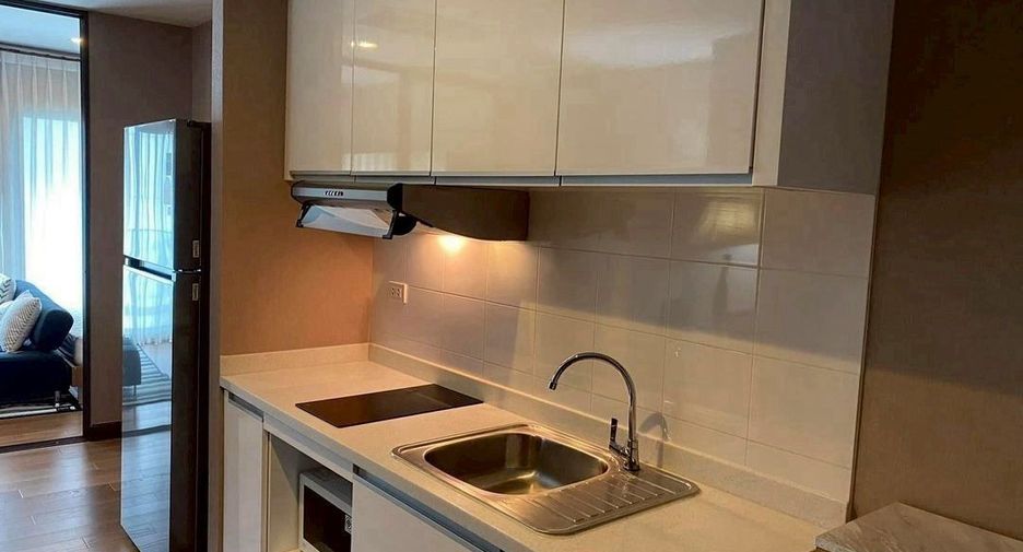 For rent 1 Beds condo in Khlong Toei, Bangkok