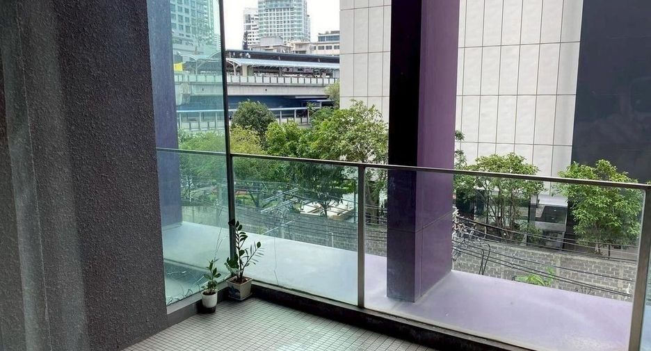 For rent 1 Beds condo in Khlong Toei, Bangkok