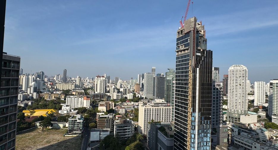 À louer 2 chambres condo à Khlong Toei, Bangkok