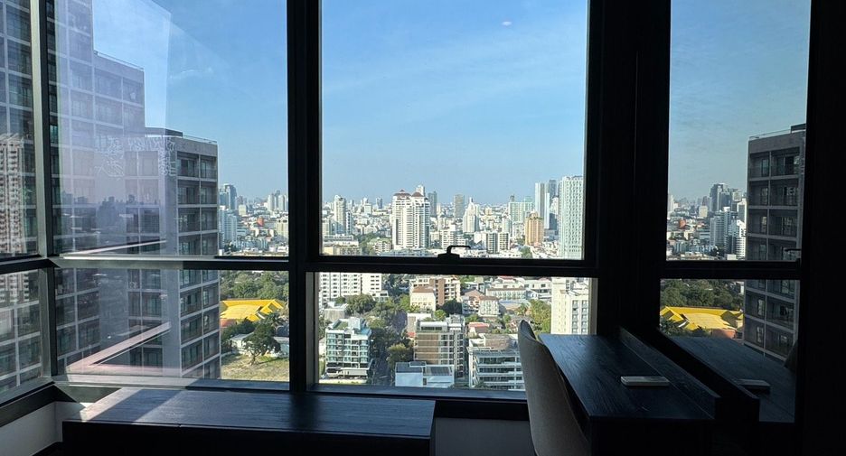 À louer 2 chambres condo à Khlong Toei, Bangkok