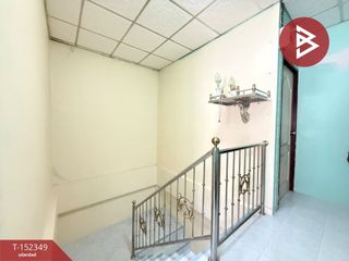 Casa adosada en venta de 4 habitaciones en Phutthamonthon, Nakhon Pathom