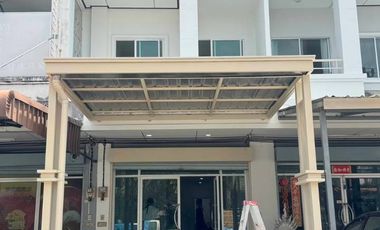 出售 3 卧室 联排别墅 在 Phuket Town, 普吉
