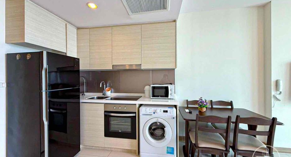 For rent 2 bedrooms condo in Bang Lamung, Chonburi