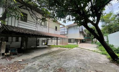 For sale and for rent land in Watthana, Bangkok