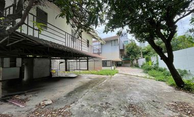 For sale and for rent land in Watthana, Bangkok