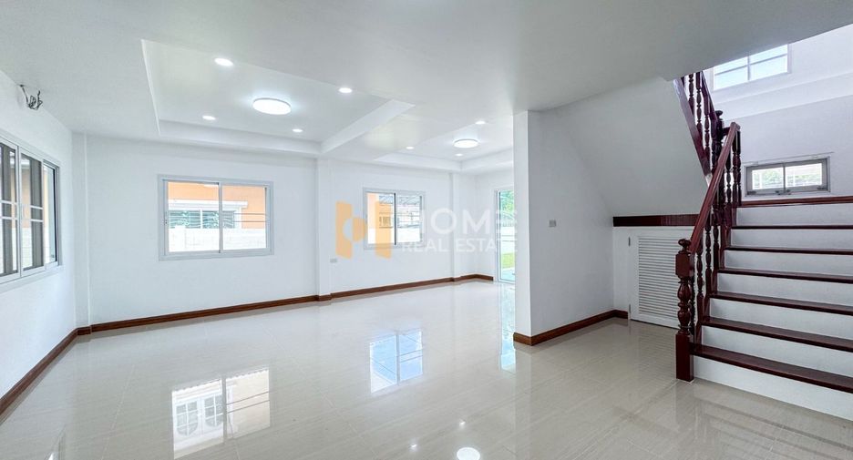 Продажа 4 спальни дом в Mueang Nonthaburi, Нонтабури