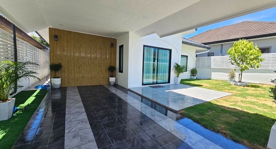 For sale 3 bedrooms house in Bang Lamung, Chonburi