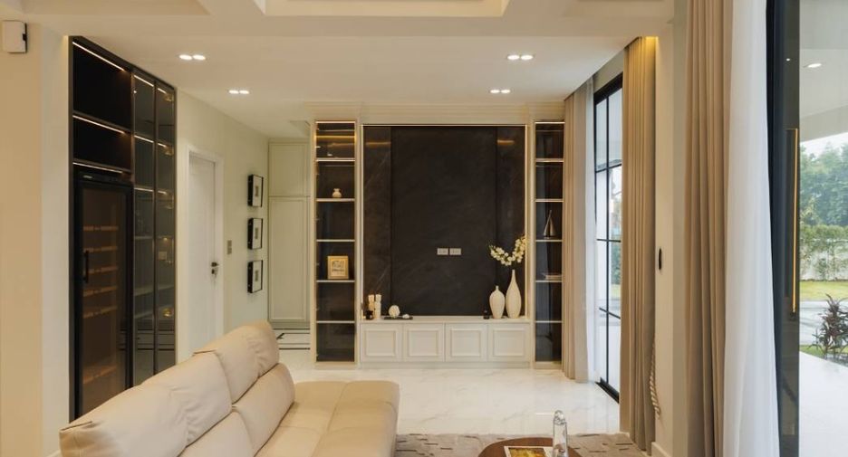 Villa zum Kauf mit 6 Zimmer in Saraphi, Chiang Mai