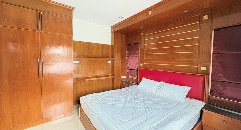For rent 3 ベッドルーム villa in Bang Lamung, Chonburi