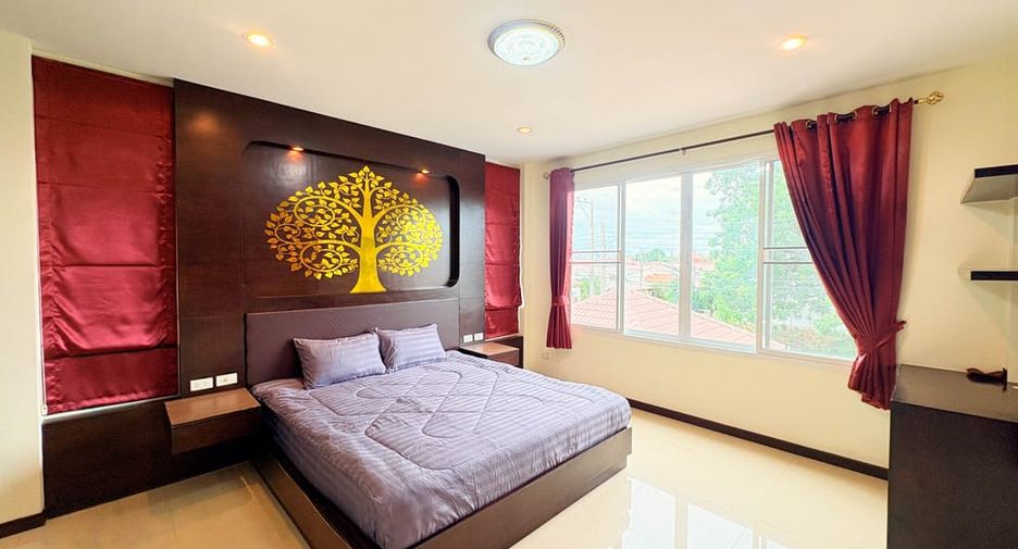 For rent 3 ベッドルーム villa in Bang Lamung, Chonburi