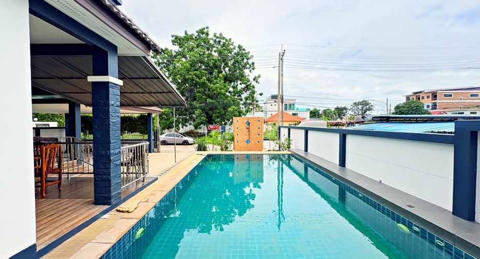 For rent 3 ベッドルーム villa in Bang Lamung, Chonburi