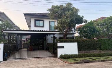 For rent 3 bedrooms house in Mueang Chiang Mai, Chiang Mai