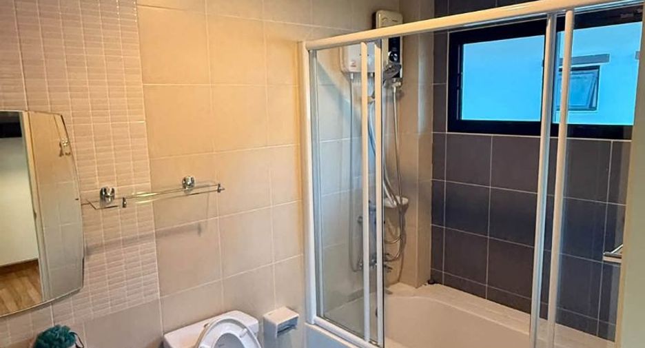 For rent 3 bedrooms house in Mueang Chiang Mai, Chiang Mai