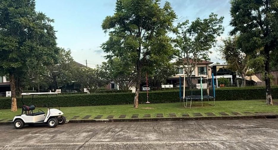 For rent 3 bedrooms house in Mueang Chiang Mai, Chiang Mai