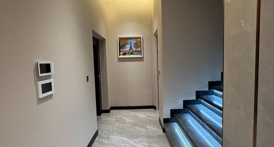 For rent 5 ベッドルーム house in Suan Luang, Bangkok