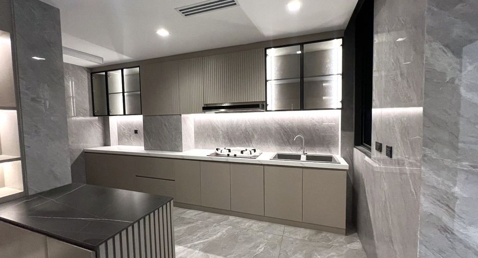 For rent 5 ベッドルーム house in Suan Luang, Bangkok