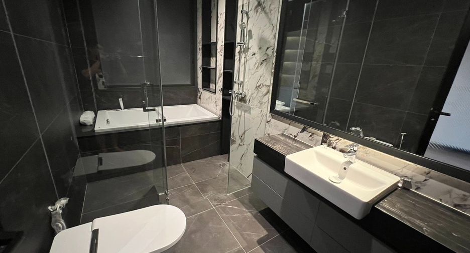 For rent 5 ベッドルーム house in Suan Luang, Bangkok