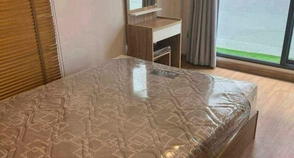 For rent and for sale 4 bedrooms house in Bang Phli, Samut Prakan