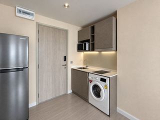 For sale 1 bed condo in Mueang Samut Prakan, Samut Prakan