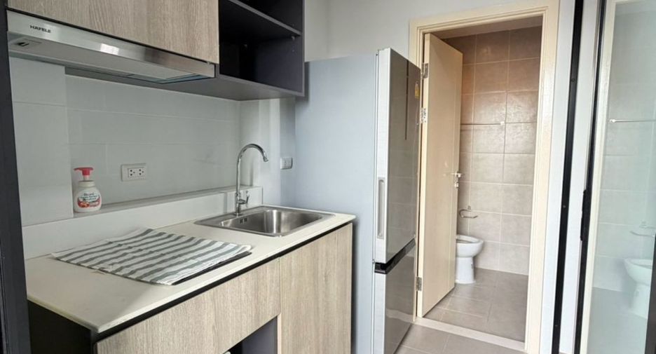 Wohnung zum Kauf mit 1 Zimmer in Phasi Charoen, Bangkok