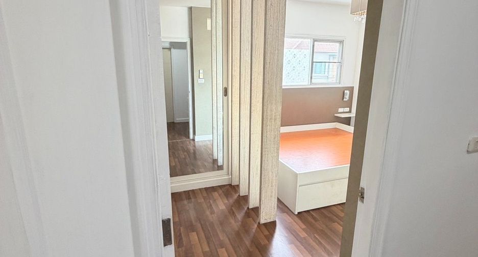 Haus zum Kauf mit 3 Zimmer in Bang Phli, Samut Prakan