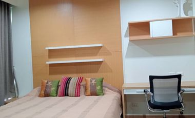 For rent 1 bed condo in Phaya Thai, Bangkok