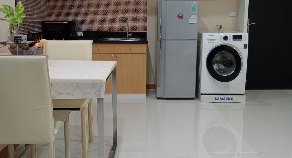 For rent 1 bed condo in Phaya Thai, Bangkok
