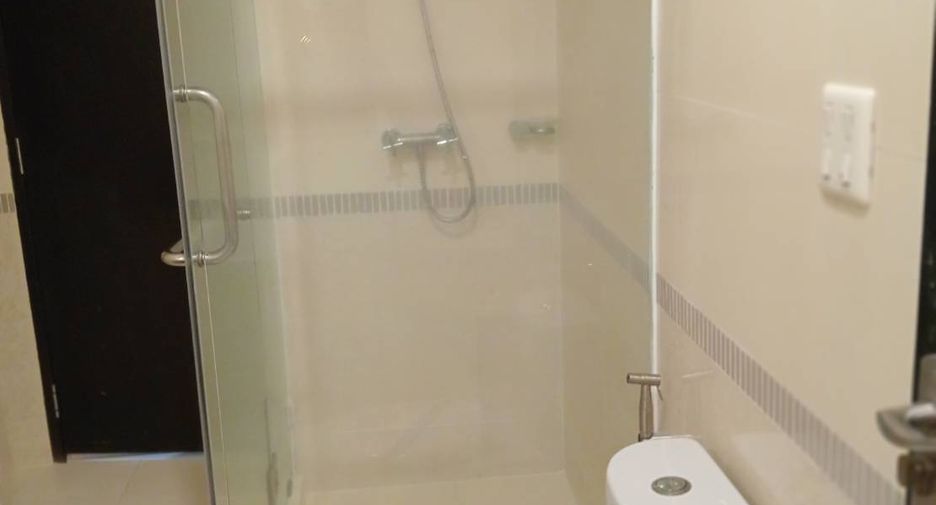 For rent 1 bed condo in Phaya Thai, Bangkok