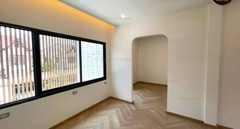 Casa en venta de 5 habitaciones en Wang Thonglang, Bangkok