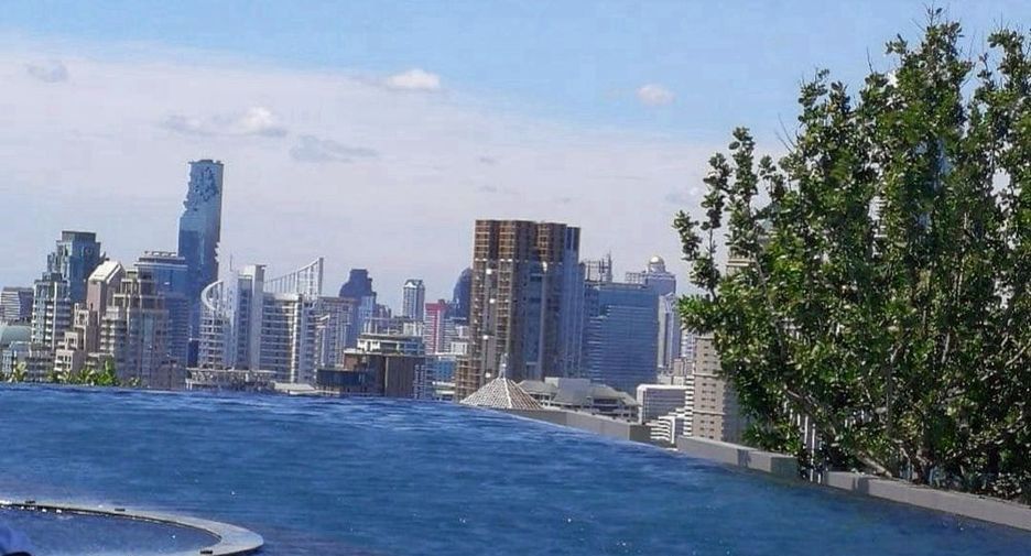 Wohnung zur Miete mit 1 Zimmer in Pathum Wan, Bangkok