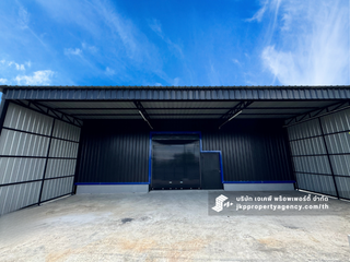 For rent warehouse in Saphan Sung, Bangkok