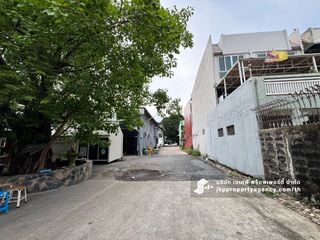 For rent warehouse in Huai Khwang, Bangkok