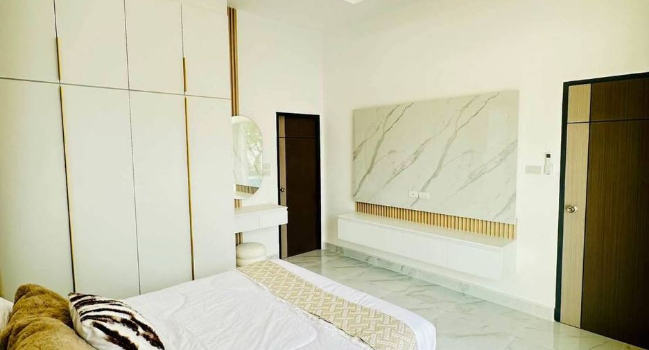 For sale 3 bedrooms villa in Bang Lamung, Chonburi