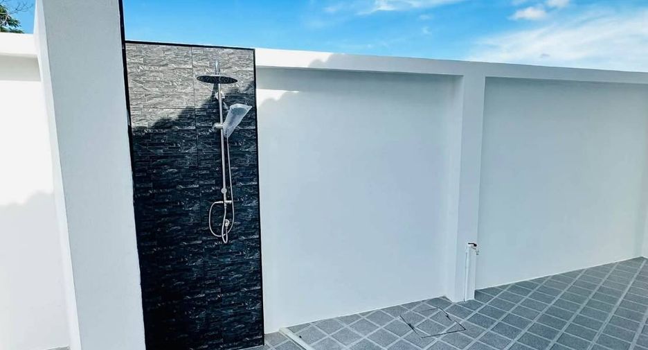 For sale 3 bedrooms villa in Bang Lamung, Chonburi