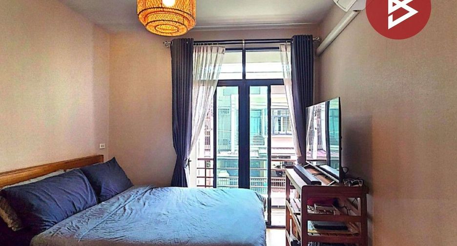 For sale 3 bedrooms townhouse in Phra Samut Chedi, Samut Prakan