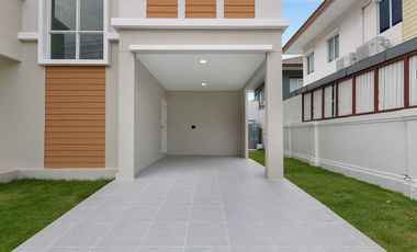 Haus zum Kauf mit 3 Zimmer in Pak Kret, Nonthaburi