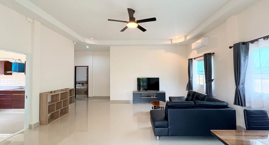 À louer 2 chambres maison à Bang Lamung, Chonburi