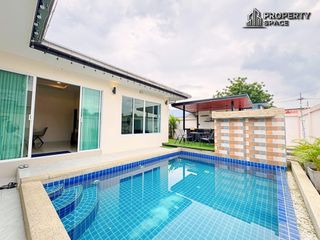 Villa en alquiler de 3 habitaciones en Bang Lamung, Chonburi